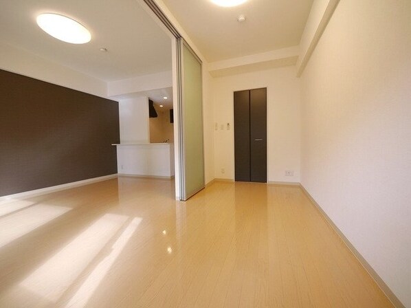 リリー・ラ・アルディスの物件内観写真